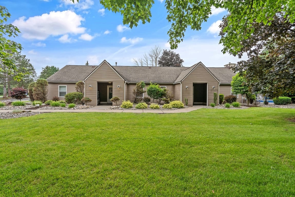 1_01 – 7475 morgan road